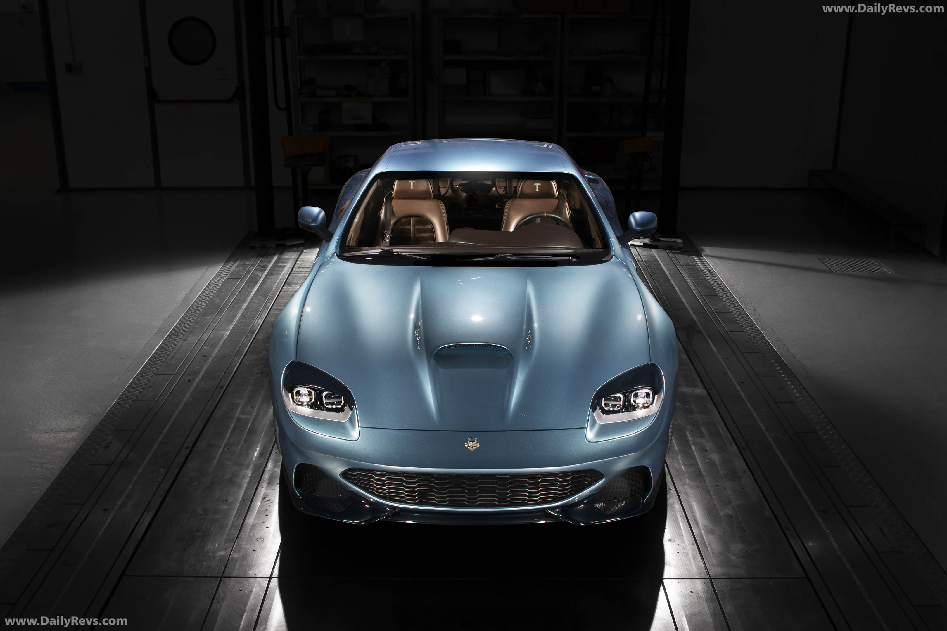 2025 Touring Superleggera Veloce12 Azzurro Cielo Front View